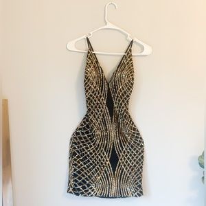 Windsor Brand- Body Con Sequins Cocktail Dress Mini